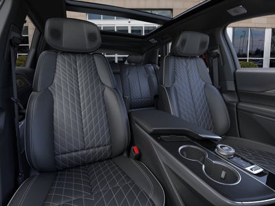 2027 Cadillac LYRIQ Signature Luxury