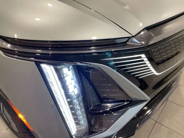 2025 Cadillac LYRIQ Sport 2