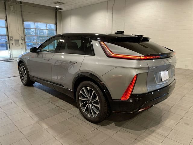 2025 Cadillac LYRIQ Sport 2