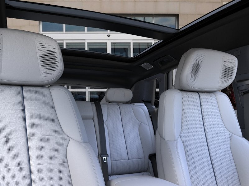 2027 Cadillac LYRIQ Signature Sport