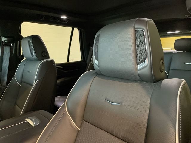 2024 Cadillac Escalade Sport