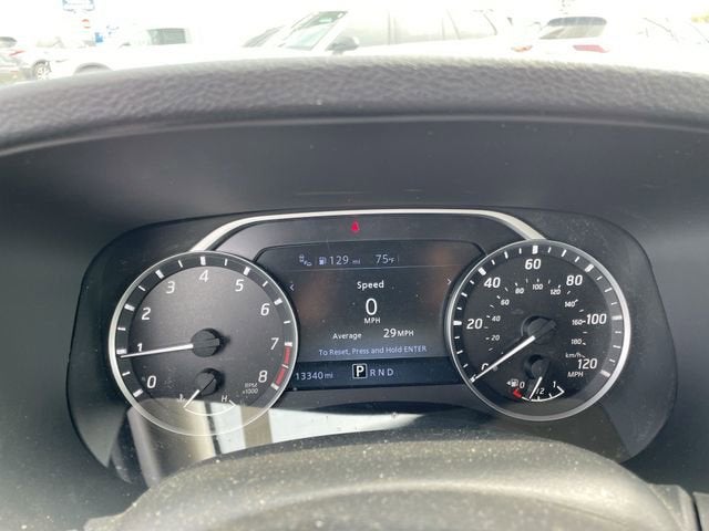 2024 Nissan Frontier SV