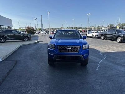 2024 Nissan Frontier SV