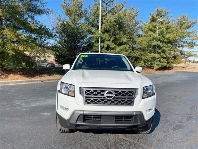 2024 Nissan Frontier SV