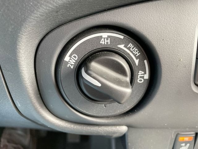 2023 Nissan Frontier Crew Cab SV 4x4