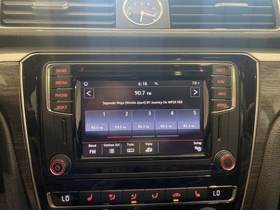 2017 Volkswagen Passat 1.8T SE