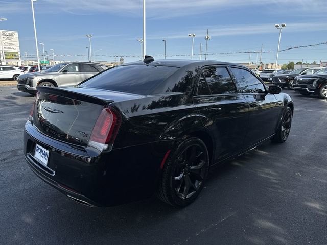 2022 Chrysler 300 S
