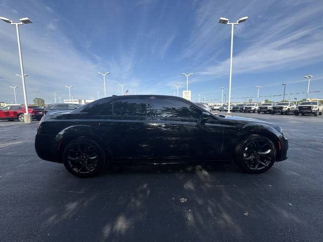 2022 Chrysler 300 S