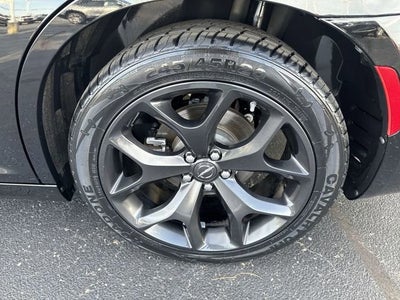 2022 Chrysler 300 S