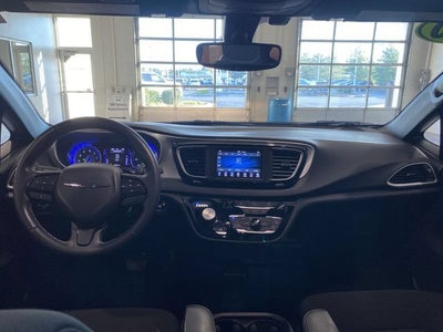 2020 Chrysler Pacifica Touring