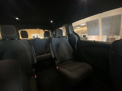 2020 Chrysler Pacifica Touring