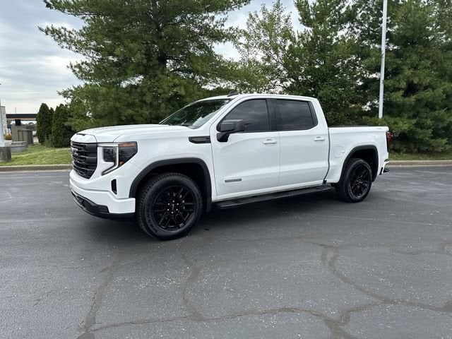 2022 GMC Sierra 1500 Elevation