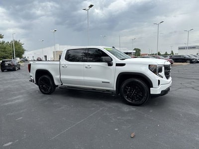 2022 GMC Sierra 1500 Elevation