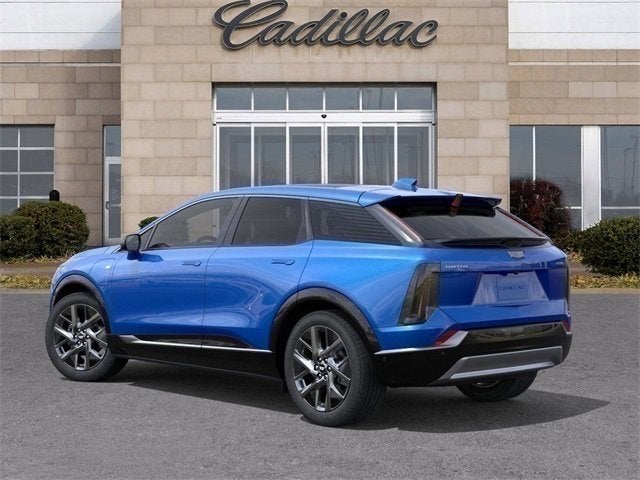 2025 Cadillac OPTIQ Luxury 1