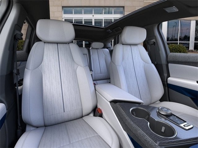 2025 Cadillac OPTIQ Luxury 2