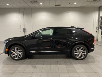 2025 Cadillac OPTIQ Luxury 2