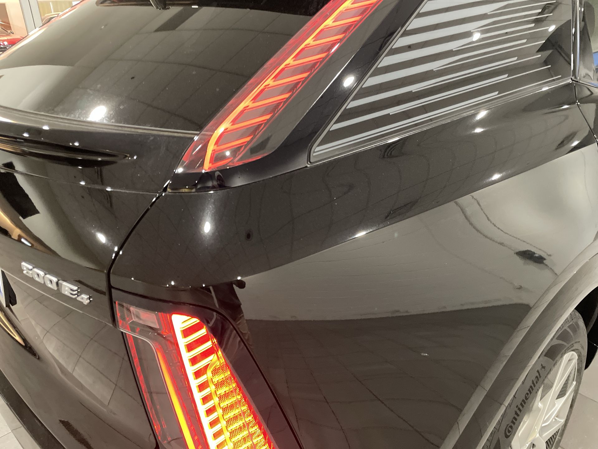 2025 Cadillac OPTIQ Luxury 2