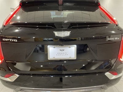 2025 Cadillac OPTIQ Luxury 2