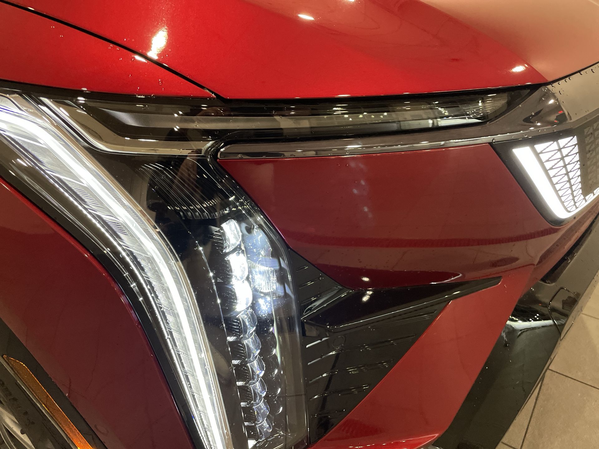 2026 Cadillac OPTIQ Premium Sport