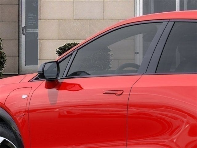 2025 Cadillac OPTIQ Sport 2