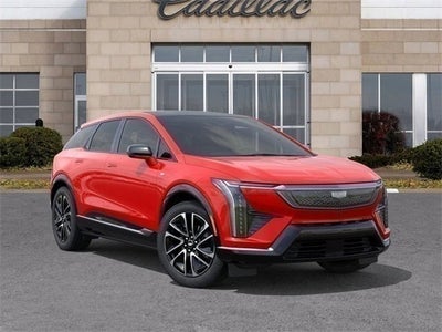 2025 Cadillac OPTIQ Sport 2