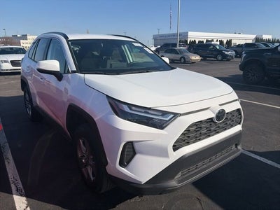 2025 Toyota RAV4 Hybrid XLE