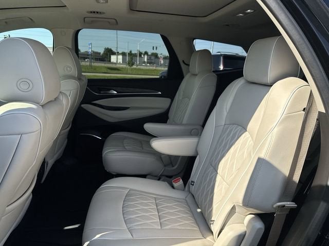 2022 Buick Enclave Avenir
