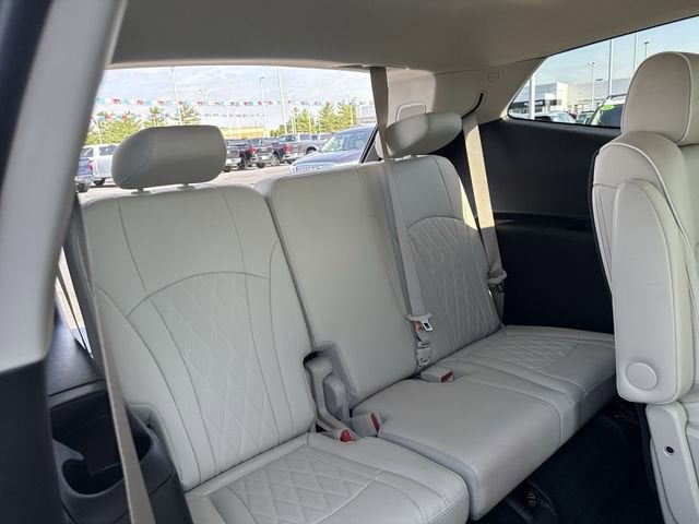 2022 Buick Enclave Avenir