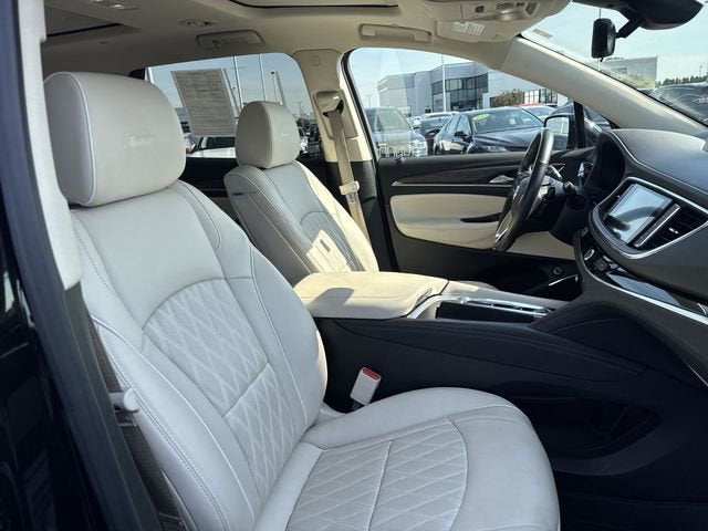 2022 Buick Enclave Avenir