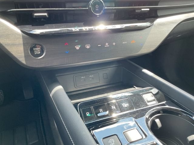 2025 Nissan Murano SV