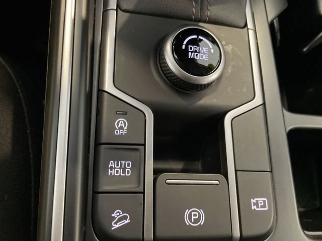2025 Kia Sorento LX