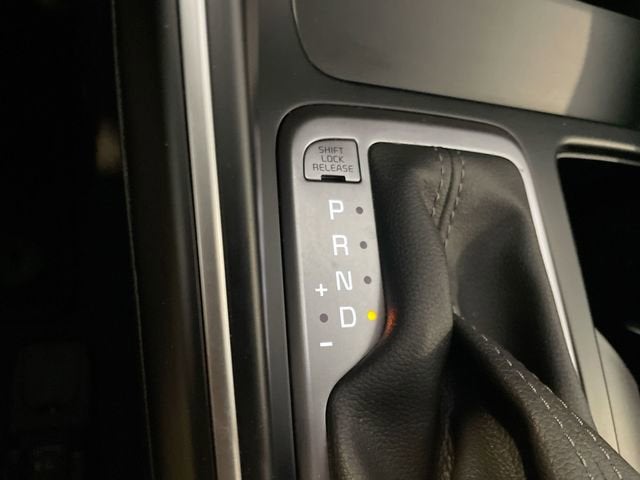 2025 Kia Sorento LX