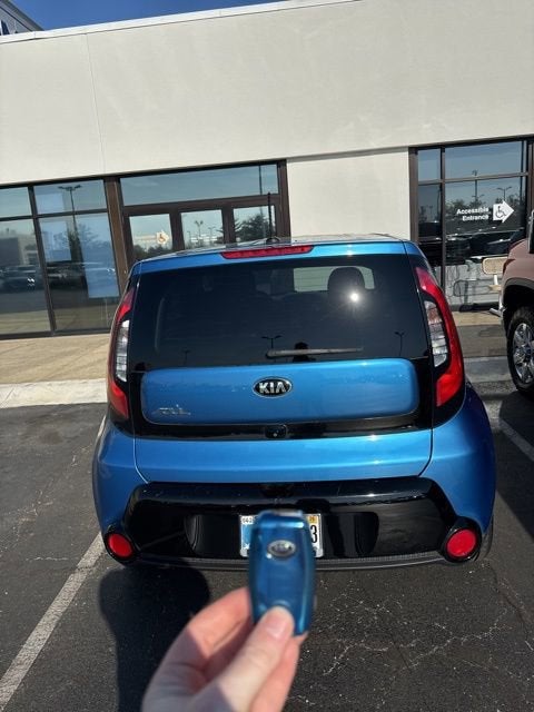 2016 Kia Soul +