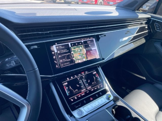 2025 Audi Q7 Prestige 55 TFSI quattro Tiptronic