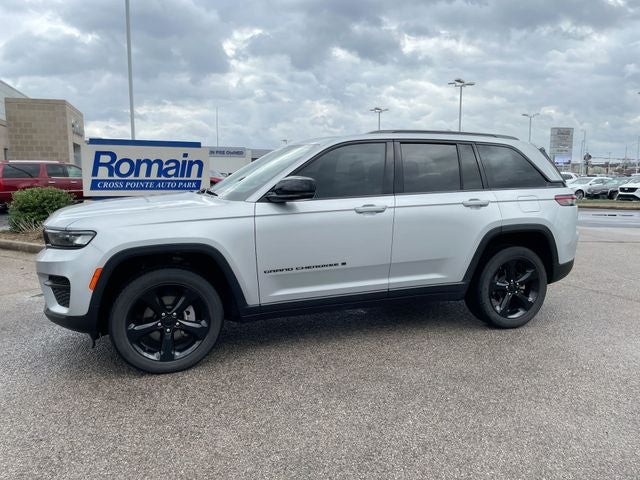 2022 Jeep Grand Cherokee Altitude