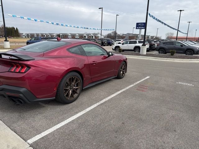 2025 Ford Mustang Dark Horse
