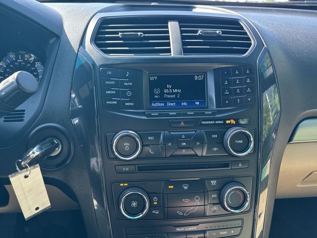 2017 Ford Explorer Base