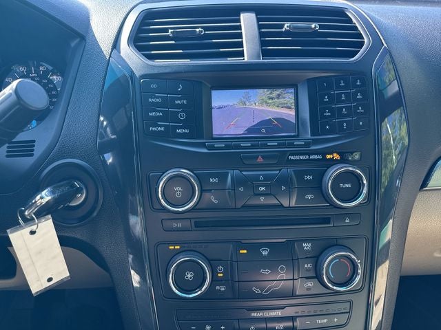 2017 Ford Explorer Base
