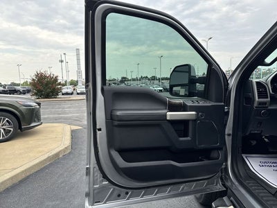 2022 Ford F-250SD Lariat