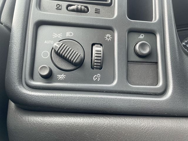 2005 Chevrolet Silverado 1500 Work Truck