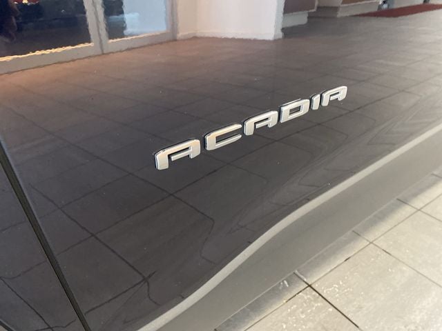 2022 GMC Acadia SLE