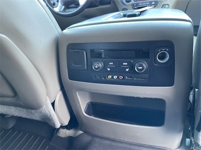 2015 GMC Yukon XL SLT 1500