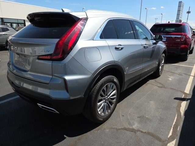 2025 Cadillac XT4 Premium Luxury