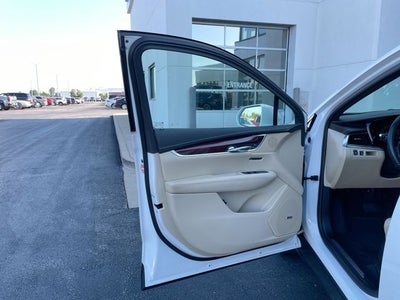 2018 Cadillac XT5 Premium Luxury