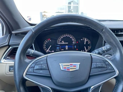 2018 Cadillac XT5 Premium Luxury