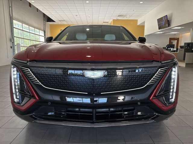 2024 Cadillac LYRIQ Sport