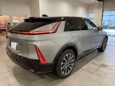 2025 Cadillac LYRIQ Sport