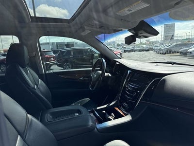 2019 Cadillac Escalade Luxury