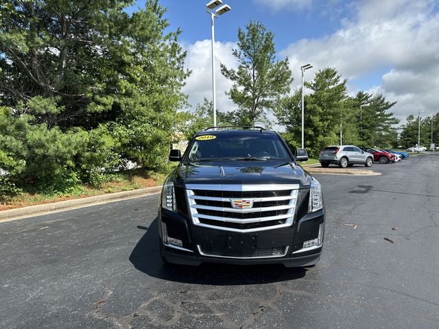 2019 Cadillac Escalade Luxury