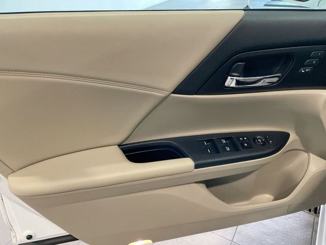 2015 Honda Accord Hybrid EX-L